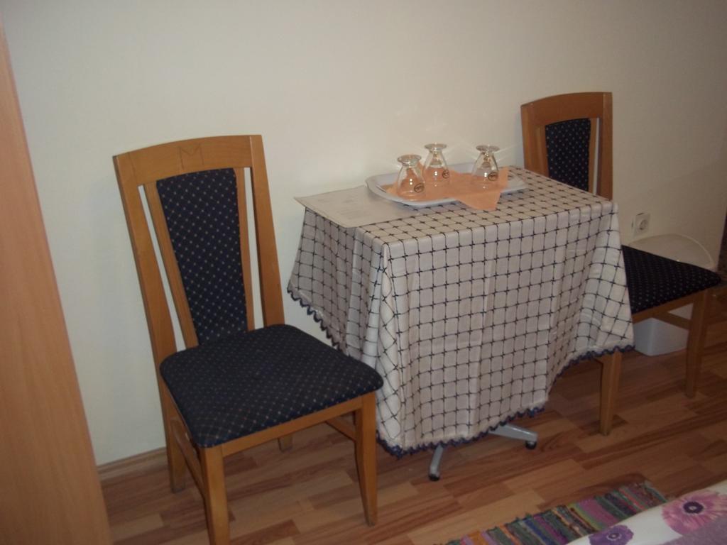 Rooms Zigic Korenica Phòng bức ảnh